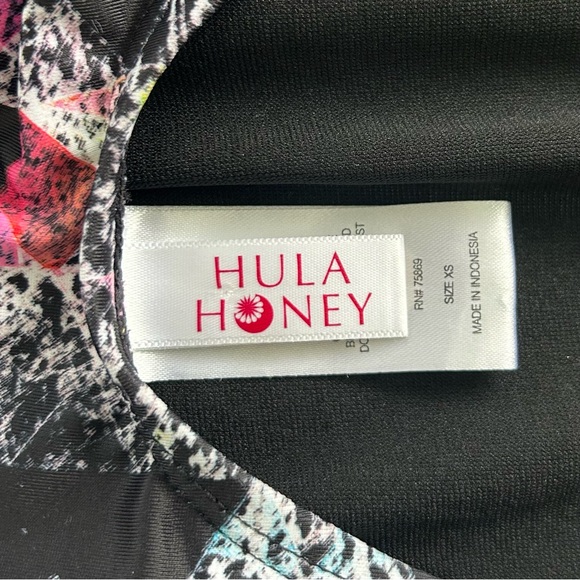 Hula Honey One Piece Swimsuit - Picture 5 of 6